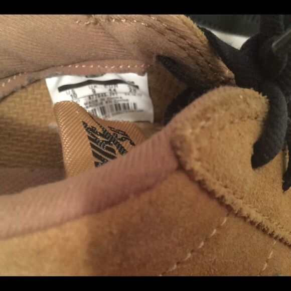 NIKE  SB 877045-201 Size US 10 Fashion sneaker - Picture 12 of 13